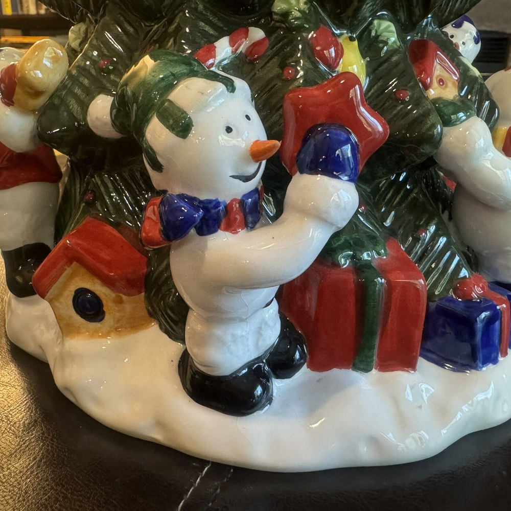 Vintage 13.5” Christmas tree Ceramic cookie jar w/snowmen presents birdhouses - Picture 8 of 16